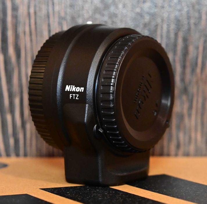 Адаптер Nikon FTZ за обектив с F байонет към Z mount