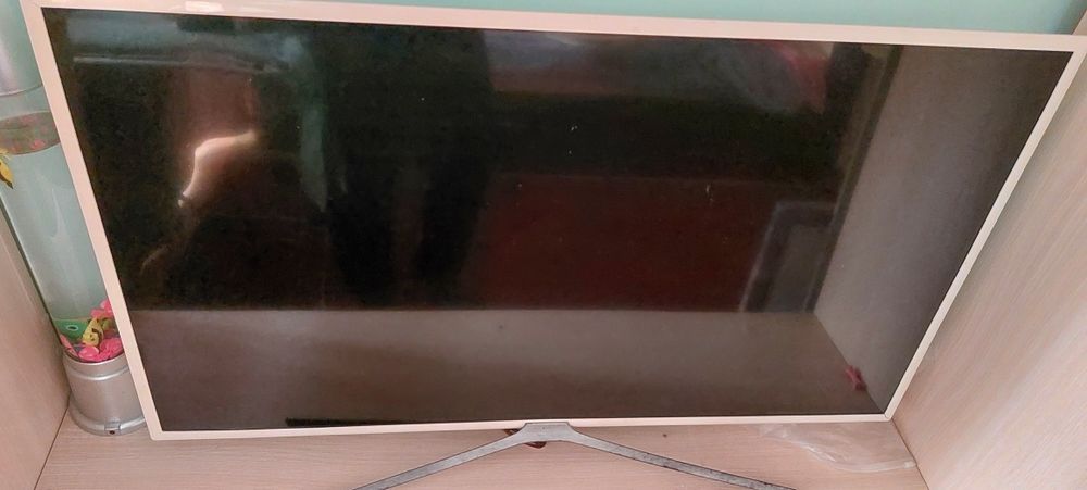 Продаётся телевизор самсунг