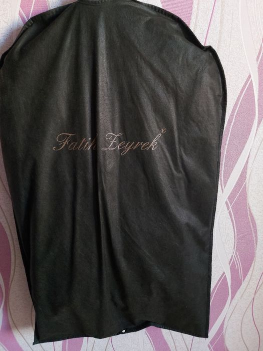 Продается мужской костюм 48рр