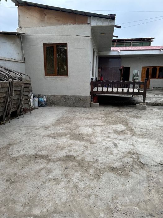 Эски шахар ховли сотилади 500млн