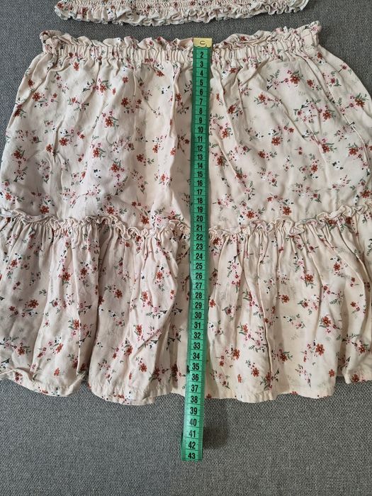 Compleu top cu fusta Cropp