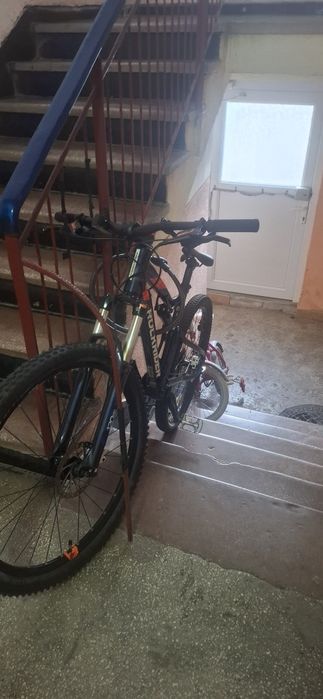Vand bicicleta rockrider 540st