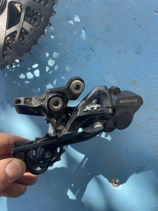 Обтегач е венец за верига на колело XT. Shimano deore sram