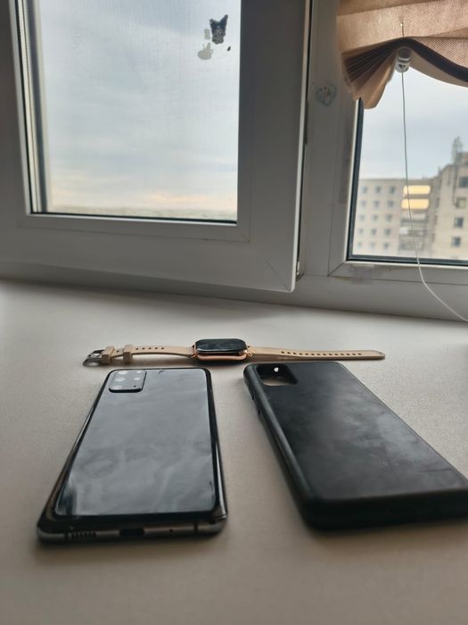 Samsung s20+ 8/128