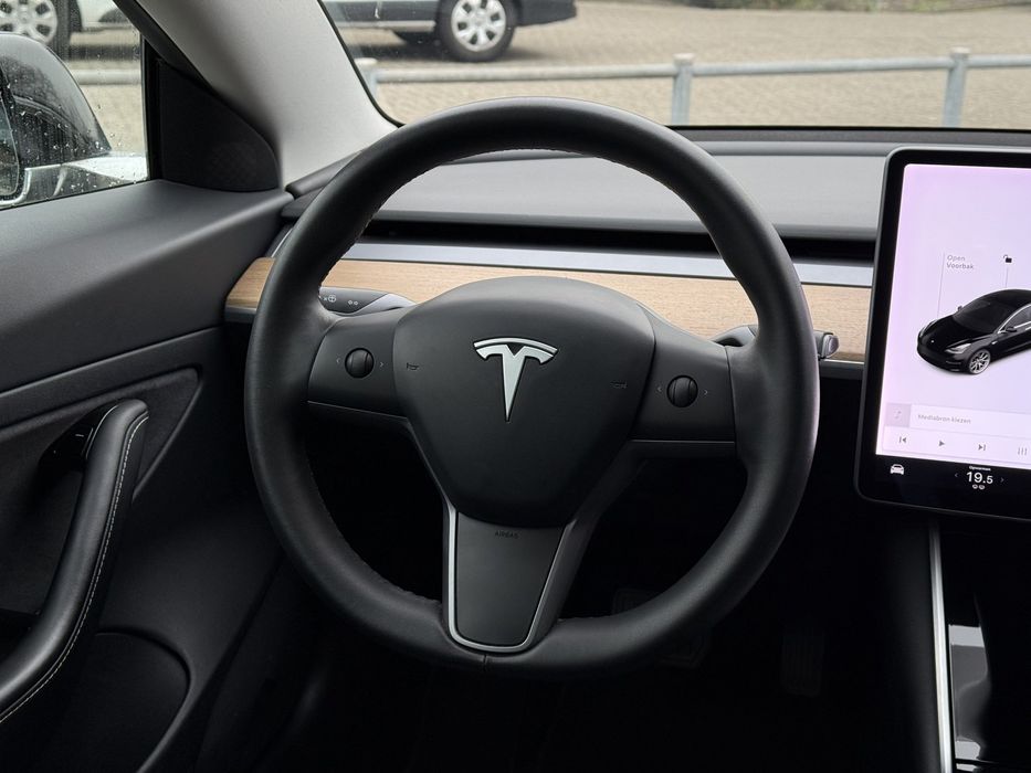 Tesla Model 3 SR+ 12.2020 93%SOH