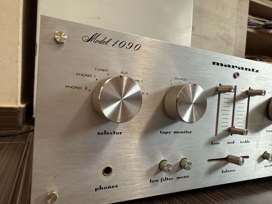 Marantz 1090 Качествен стерео усилвател