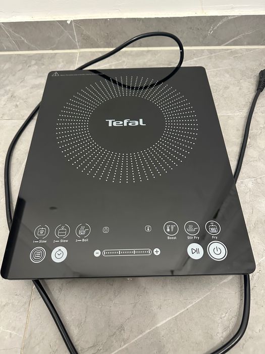 Plita cu inductie Tefal EveryDay Slim
IH210801, 6 funcții de gatit