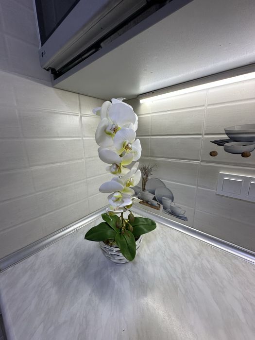 Композиции из искусственных цветов