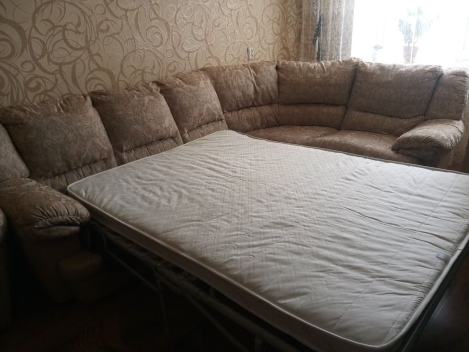 Угловой диван + кресло раскладное