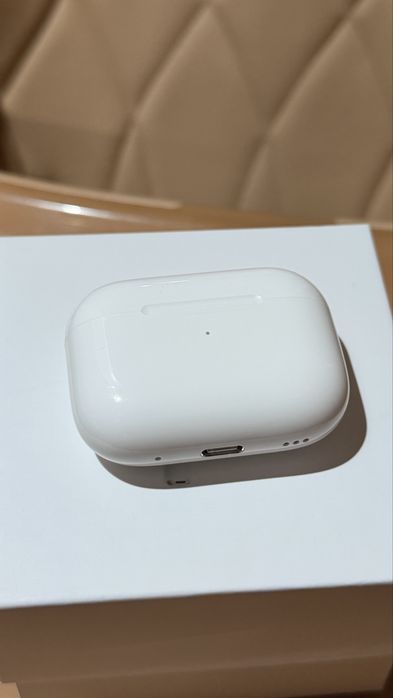 В продаже Airpods Pro