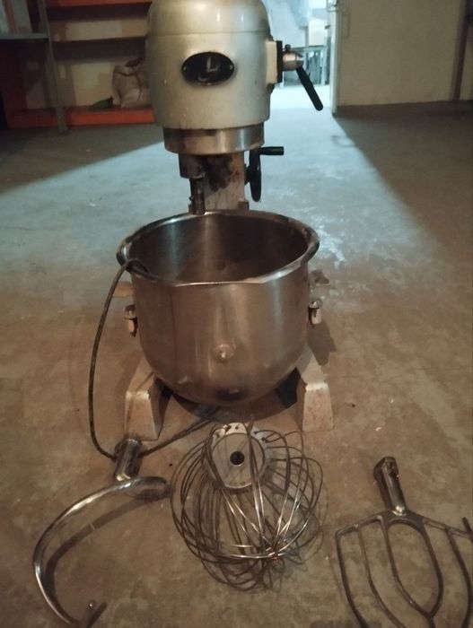большой миксер .