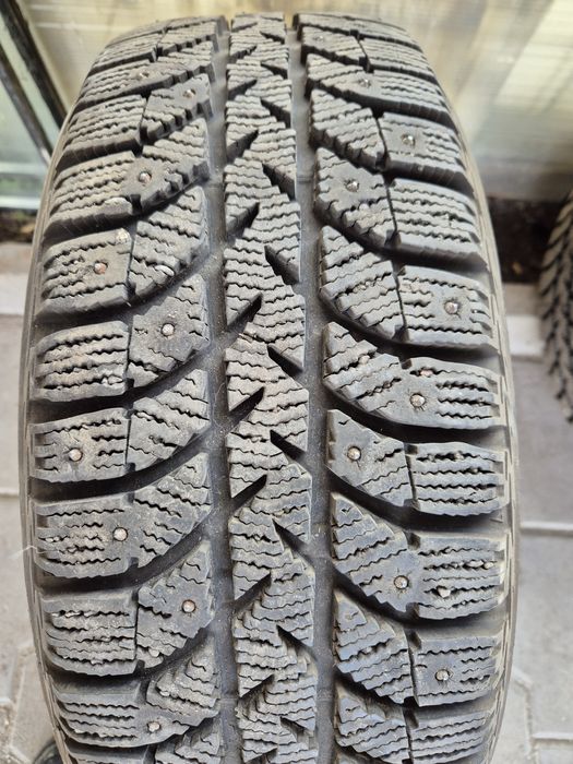 Продаю зимние автошины.