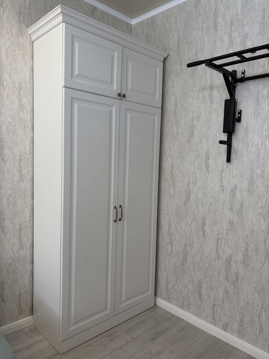 Шифоньер с антресолью