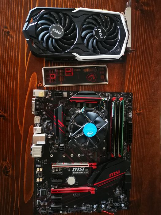 Сетъп за настолен компютър