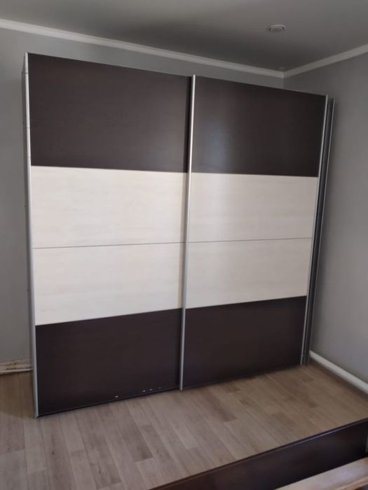 Продам спальный гарнитур