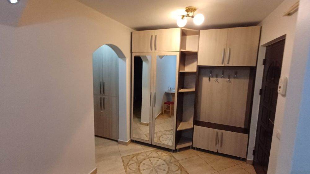 Apartament de inchiriat