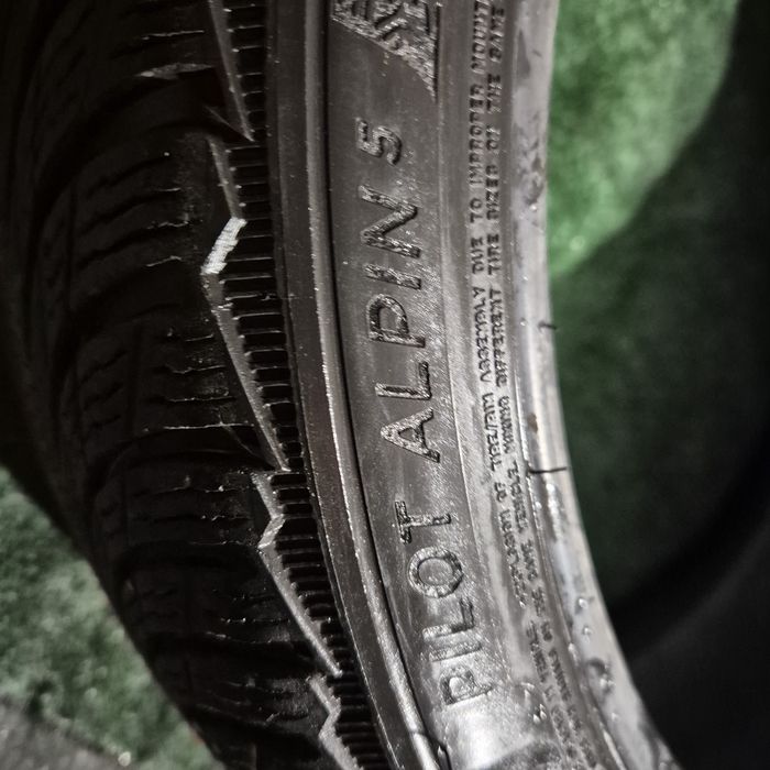 225 40 19 Michelin o bucata m+s