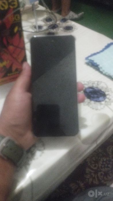 Zte nubia neo 3  5 G srochniga sotiladi yangi tel 8 / 256
