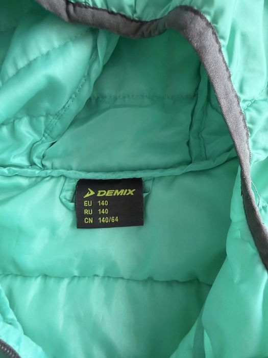 Куртка демисезонная для девочки