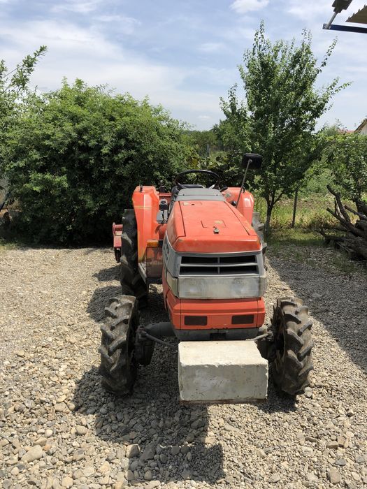 Tractor Kubota GL-23