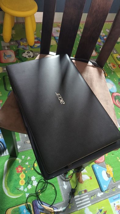 Vand 2 laptopuri acer aspire 5750 si 7535/7535G/7235