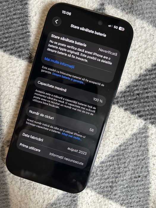 iPhone 15 simplui