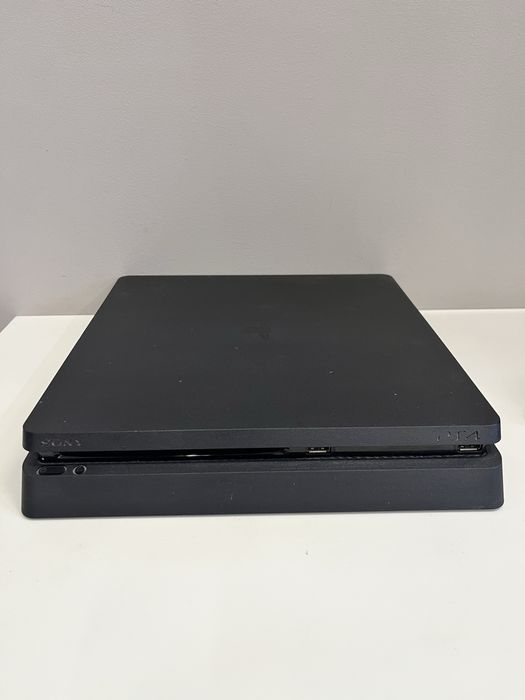 Продам Playstation 4 Slim 1 TB
