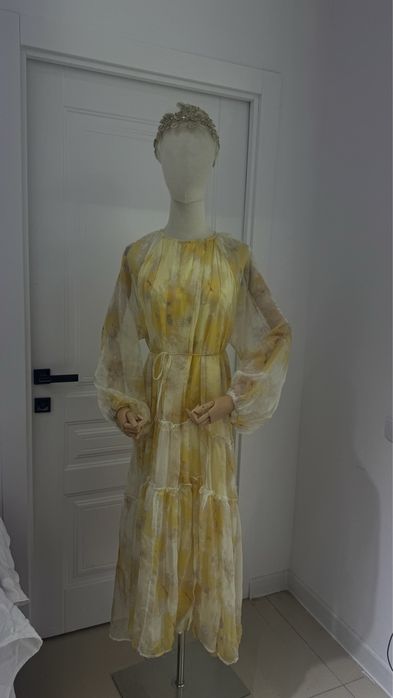 Платье размере 44-46 рр