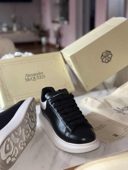 Alexander mcqueen