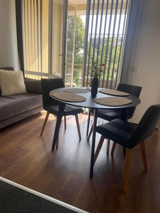 Дава се под наем Тристаен апартамент в Варна, м-т Евксиноград - 70 кв.м за 820 € - Снимка #1