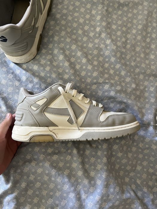 off-white, negociabil