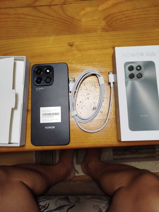 Смартфон HONOR X 6b