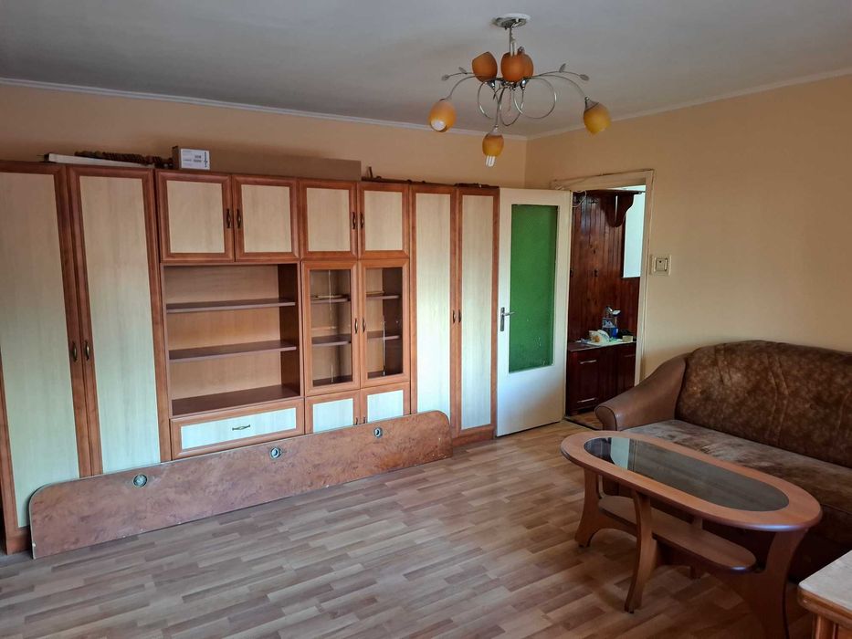 De inchiriat apartament cu doua camere