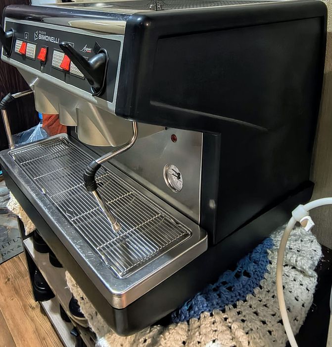 Профессиональная Кофемашина Nuova Simonelli