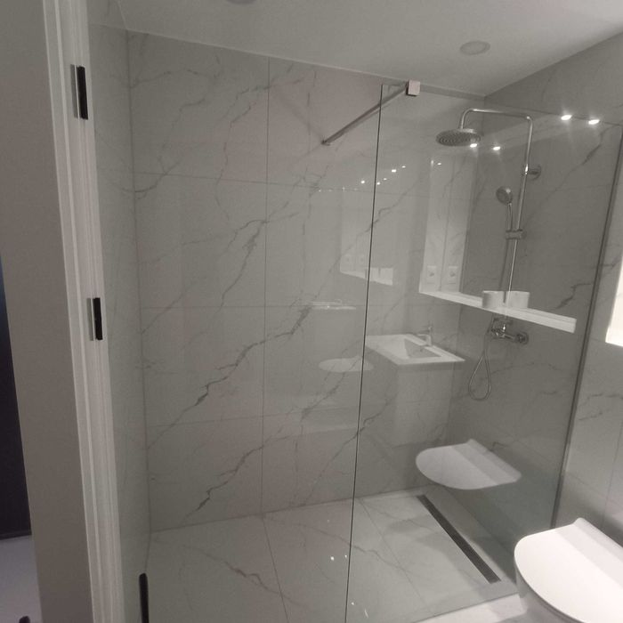 Închiriem apartament nou cu 2 camere in Rădăuti