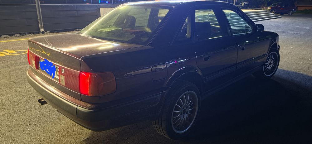 Audi 100  Quadro