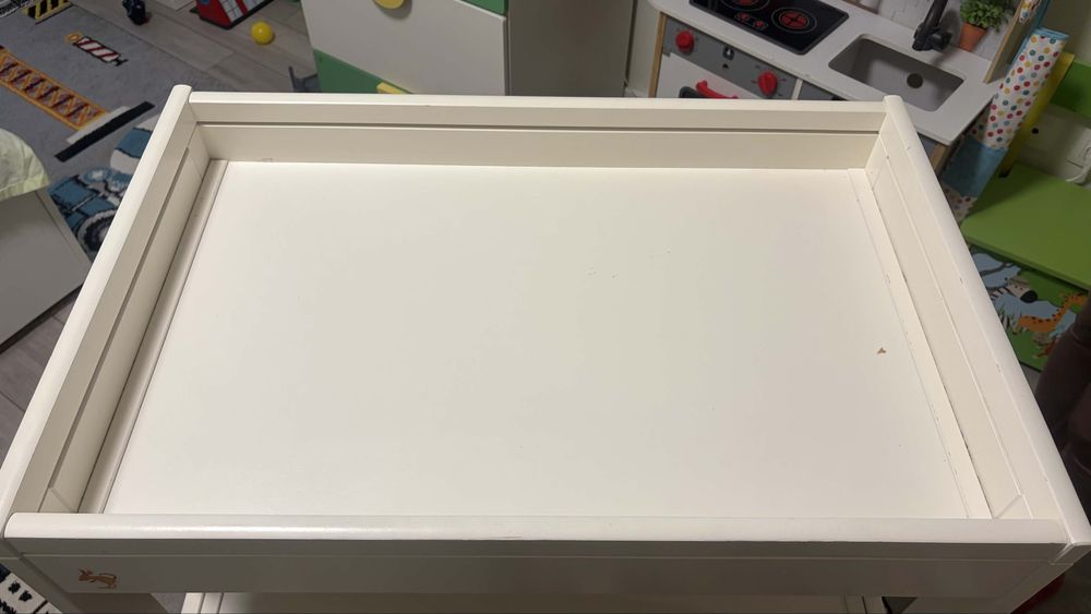 Маса за повиване Gulliver от Икеа