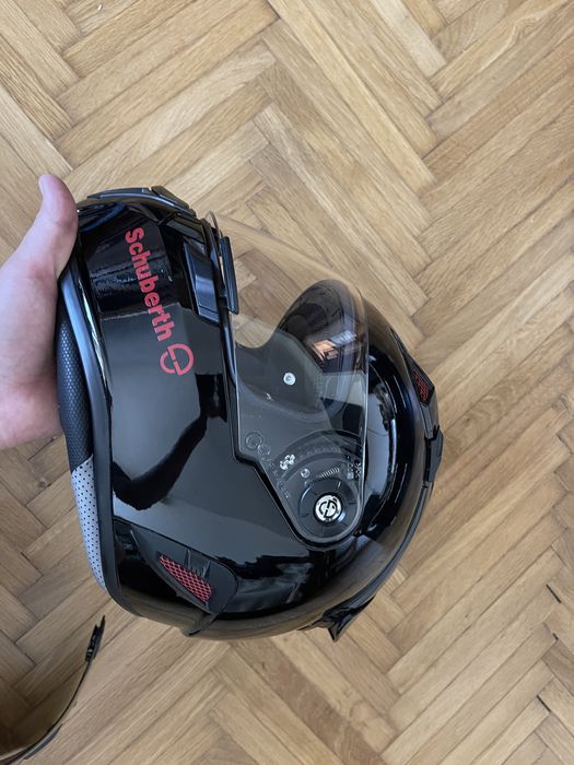 Casca Schuberth SR1