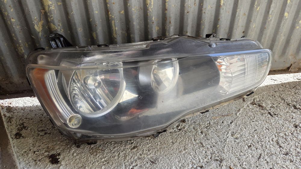Фарове за Mitsubishi lancer