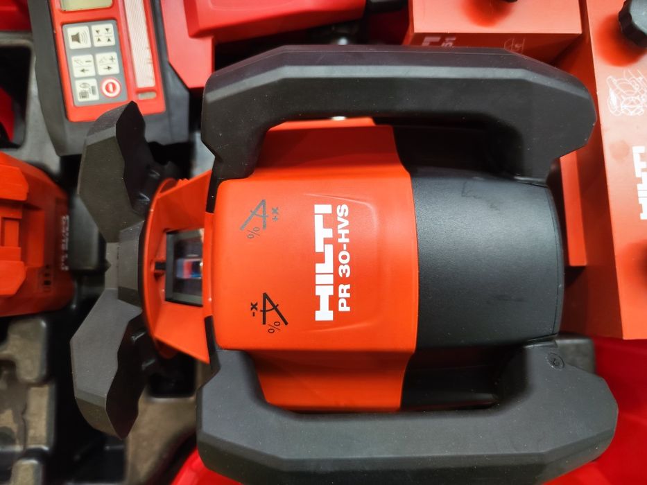 Nivela laser completa Hilti PRA 30 HVS dubla panta orizontal vertical