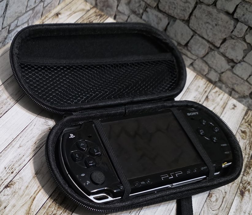 Эксклюзив PSP 2000 Slim piano black
