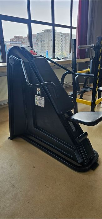 Aparate fitness ,  piept spate biceps triceps picioare abdomen