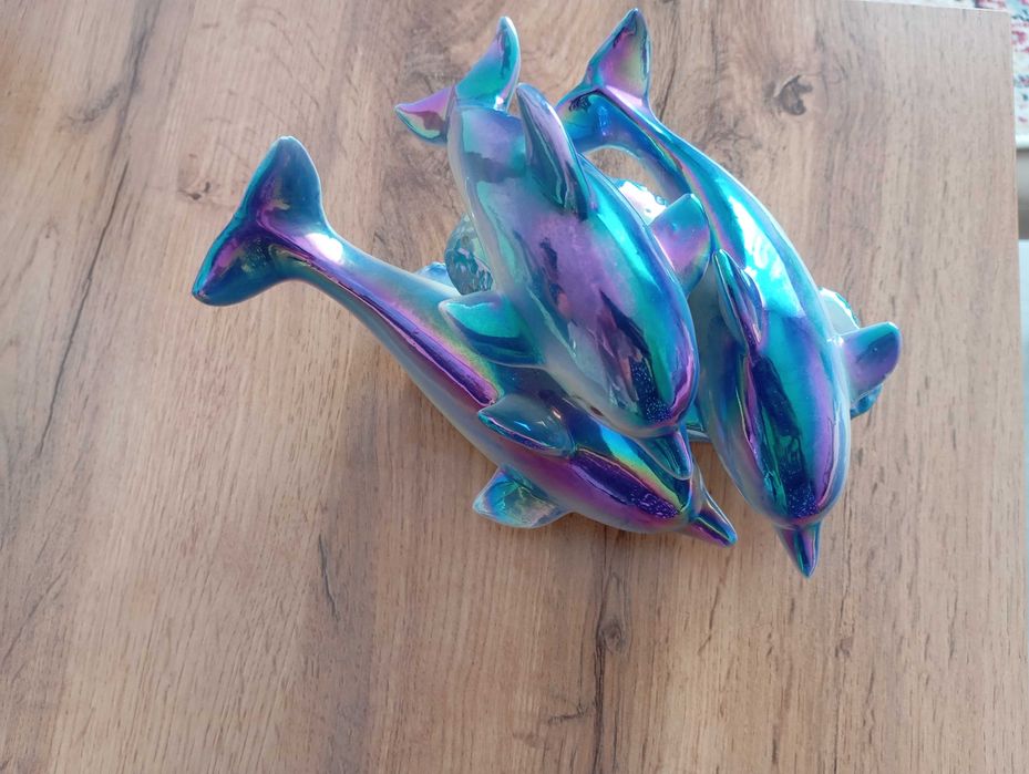 Фарфоровая статуэтка "Дельфины"