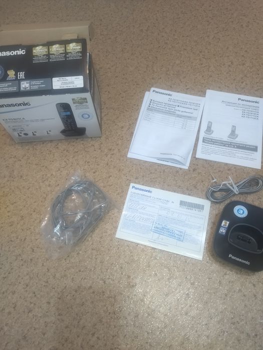 Радиотелефон Panasonic KX-TG1611CA