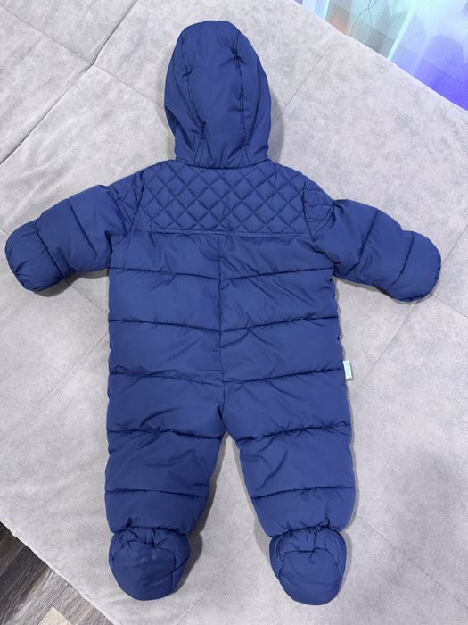 Детский демисезонный комбинезон.