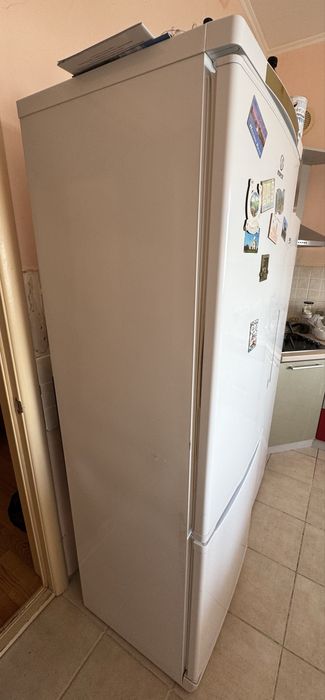 Продам Холодильник Индезит б/у