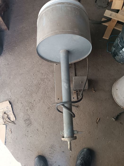 Трифазен дестилатор