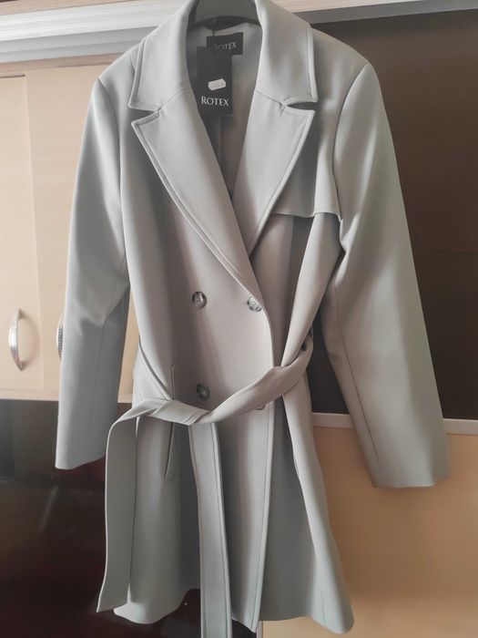Trench/pardesiu nou