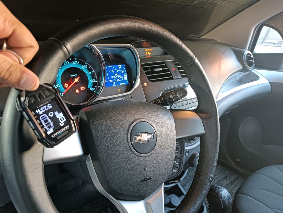 Chevrolet Spark 2022 yil Elegant AT plus benzin. Probeg 44 ming.