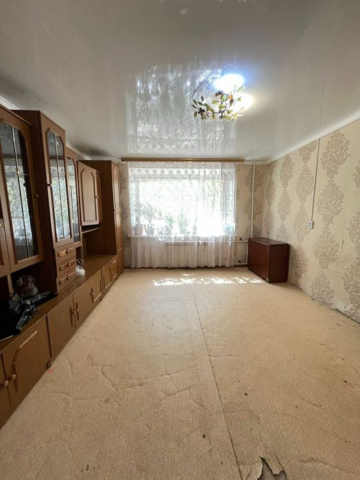 Продам 1комн кв Бывшее МСО 12мкр